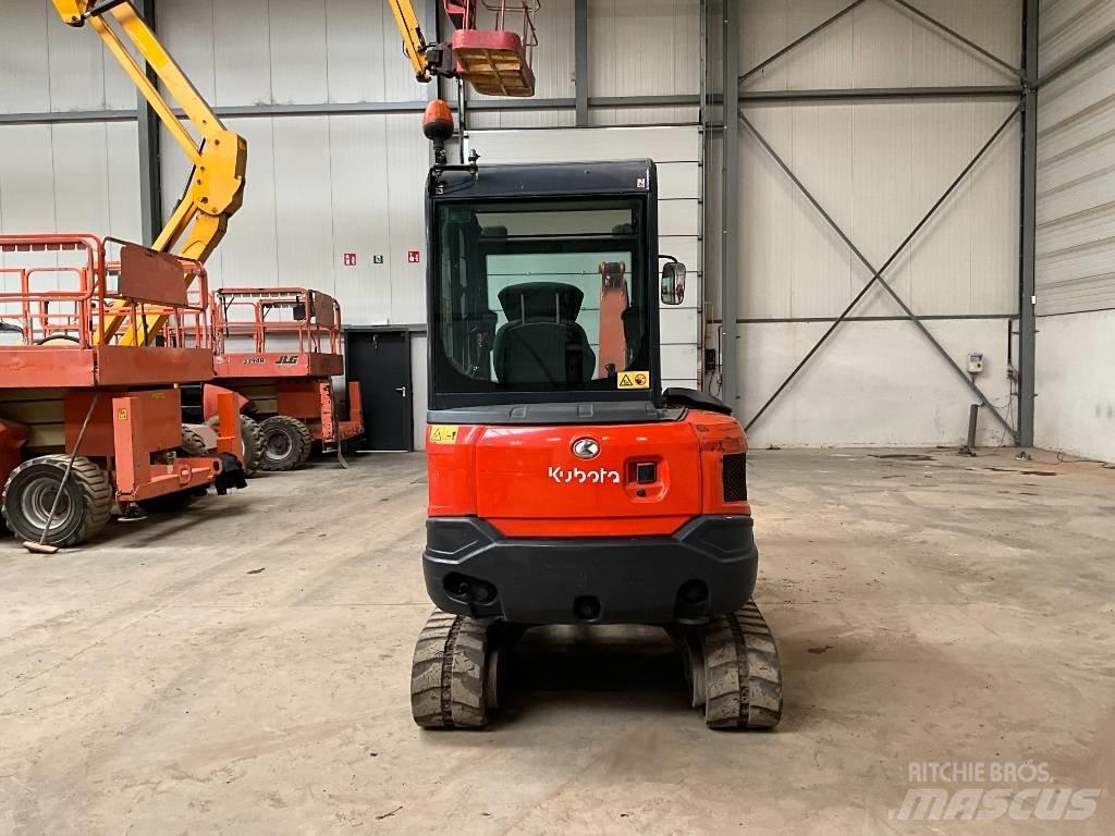 Kubota KX 030-4 Mini bageri < 7t
