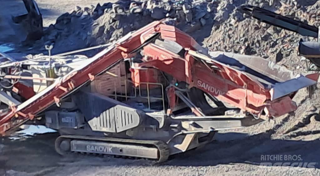 Sandvik QH 332 DDHS Mobilne drobilice