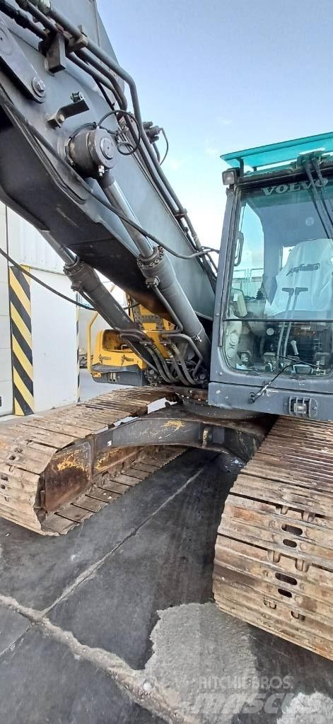 Volvo EC 210 C N L Bageri guseničari