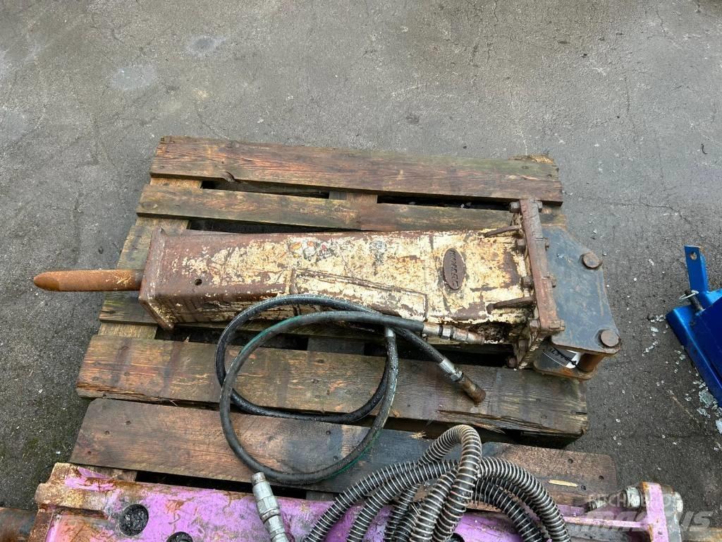 Komac KB200 Čekići