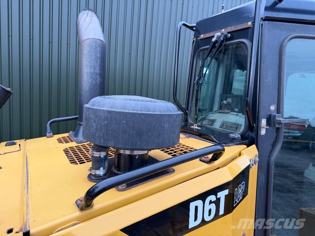 CAT D 6 T LGP Buldožeri guseničari