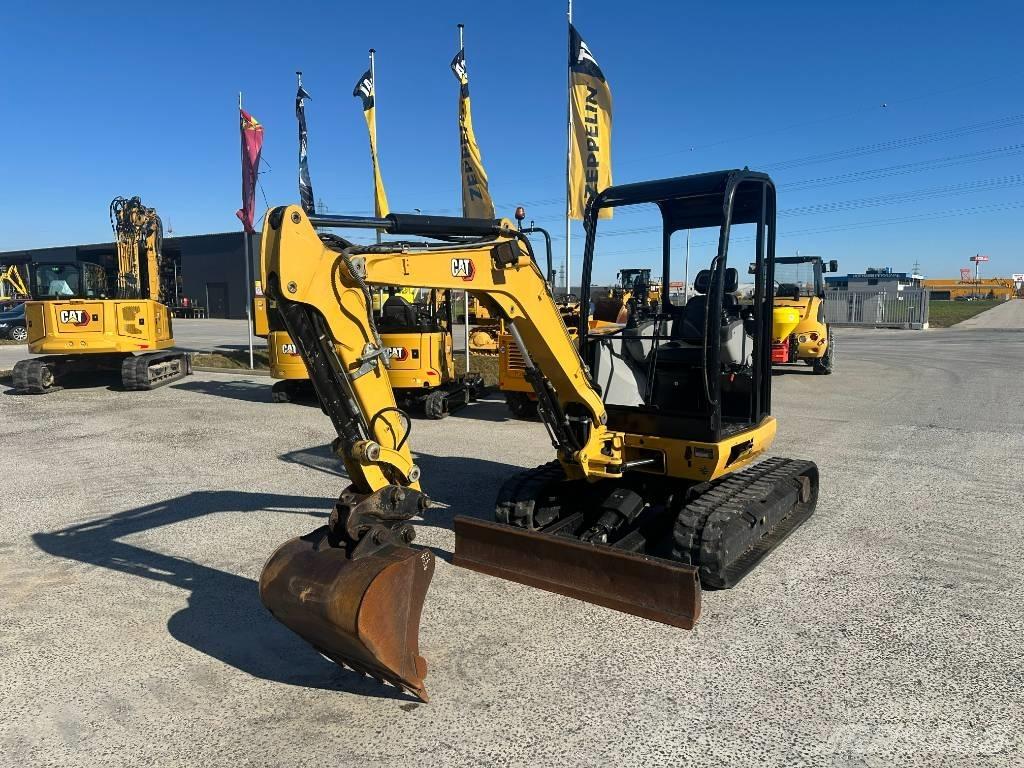 CAT 302.7 D CR Mini bageri < 7t