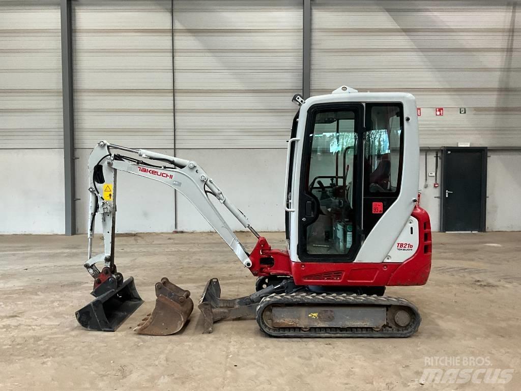 Takeuchi TB 216 Mini bageri < 7t