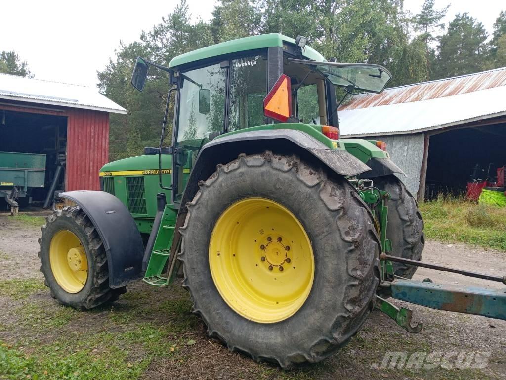 John Deere 6910 Traktori