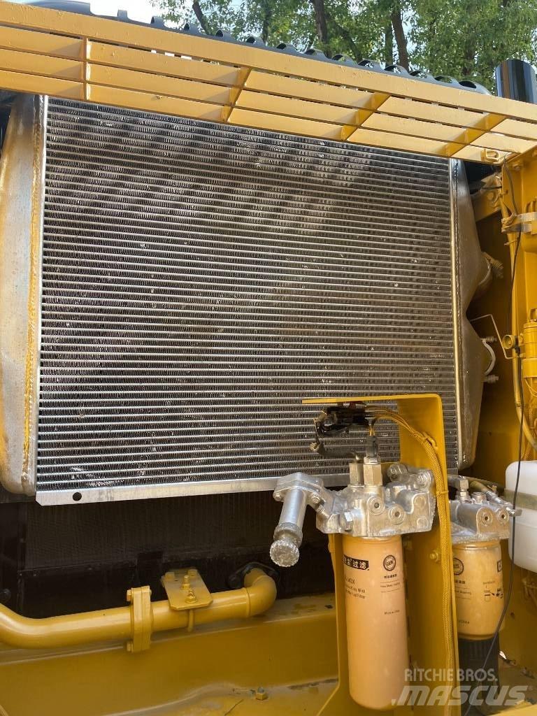 CAT CAT330 Midi bageri 7t – 12t