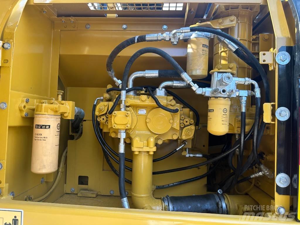 CAT CAT330 Midi bageri 7t – 12t