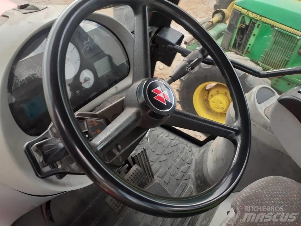 Massey Ferguson 6490 Traktori
