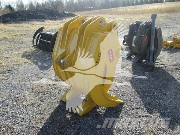 Teran CAT 320 Grabulje
