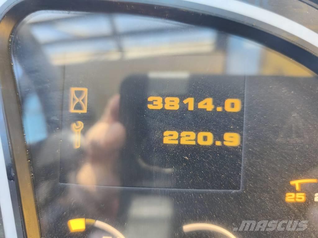 JCB 541-70 Teleskopski viljuškari