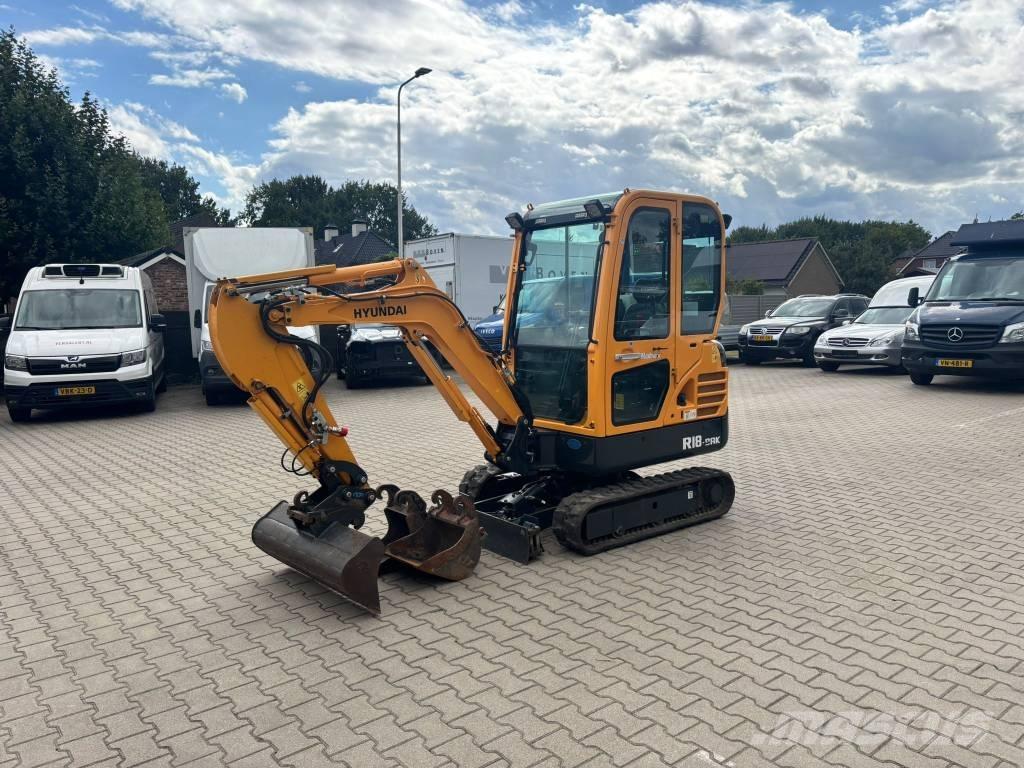 Hyundai Robex 18-9AK Mini bageri < 7t