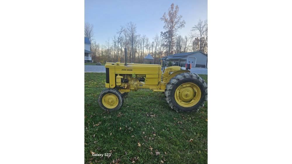 John Deere 40 U Traktori