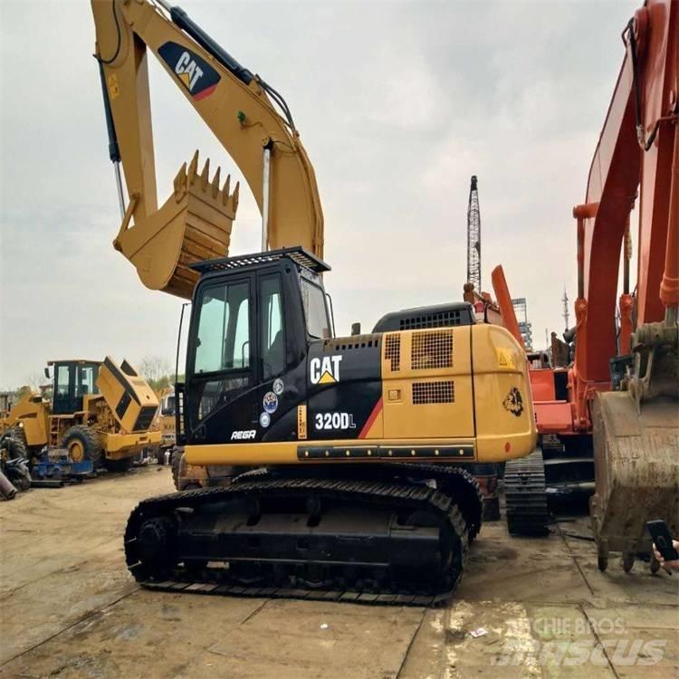 CAT 325 DL Bageri guseničari