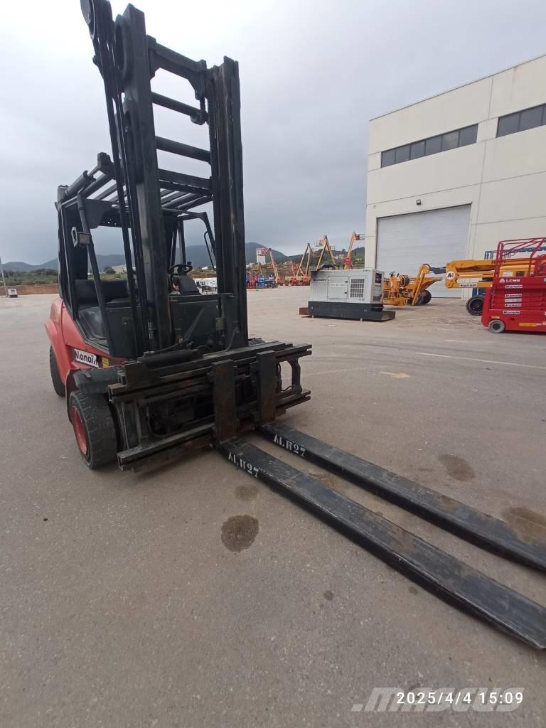 Linde H 80 D 900-02 Dizelski viljuškari
