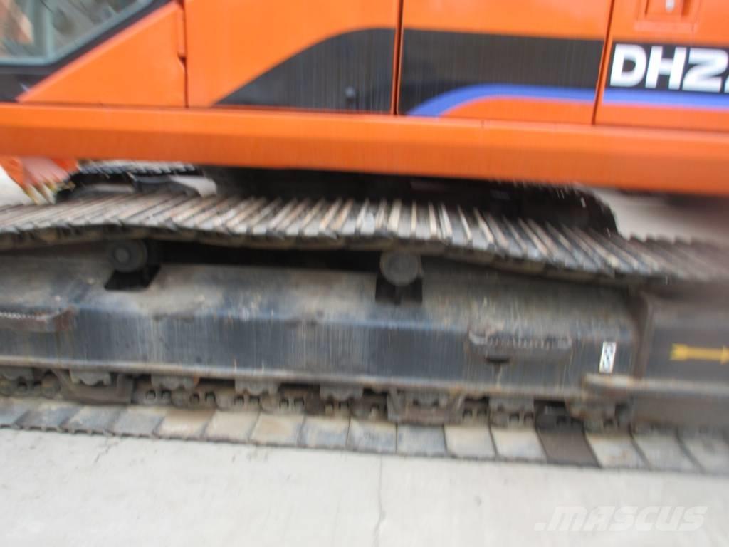 Doosan DH 220 LC-7 Bageri guseničari
