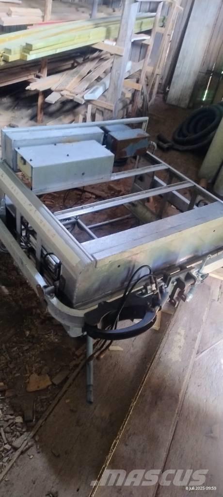 Lännen 880 S Rovokopači