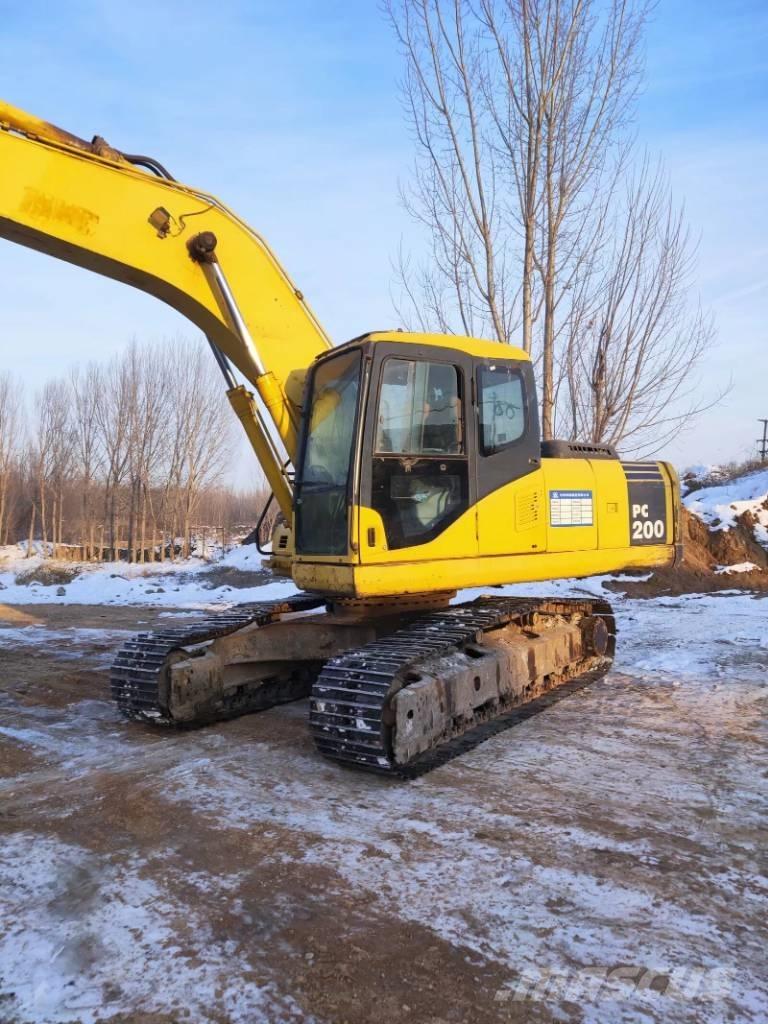 Komatsu PC 200-7 Bageri guseničari