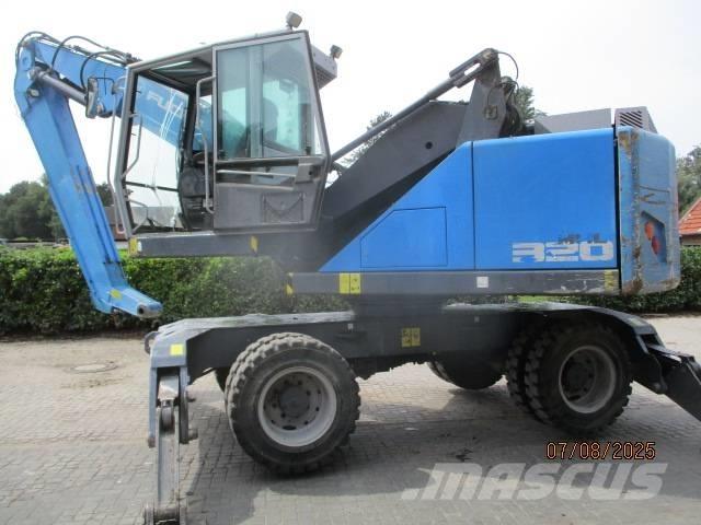 Fuchs MHL 320 Bageri za prenos primarnih/sekundarnih sirovina