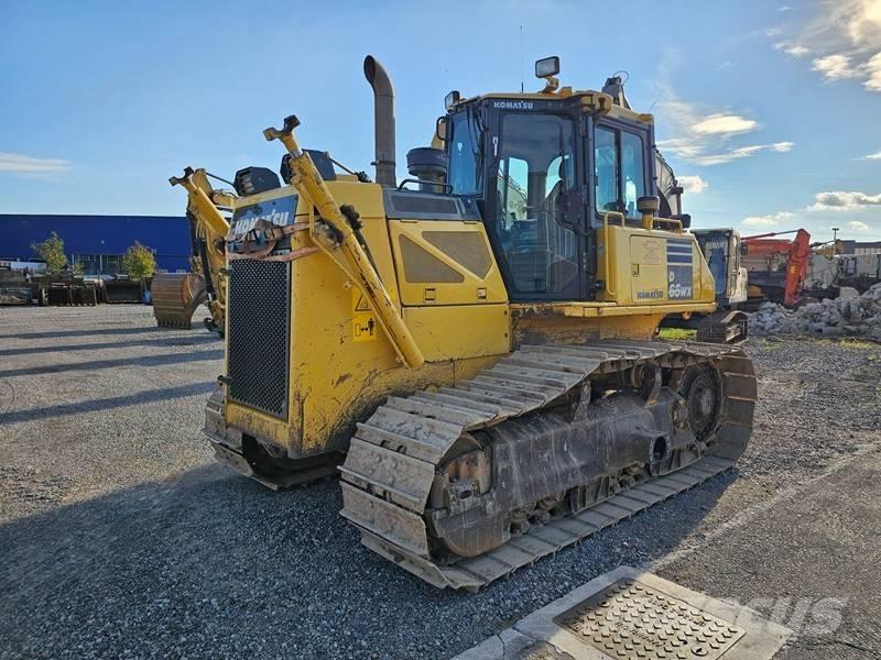 Komatsu D 65 WX-17 Buldožeri guseničari