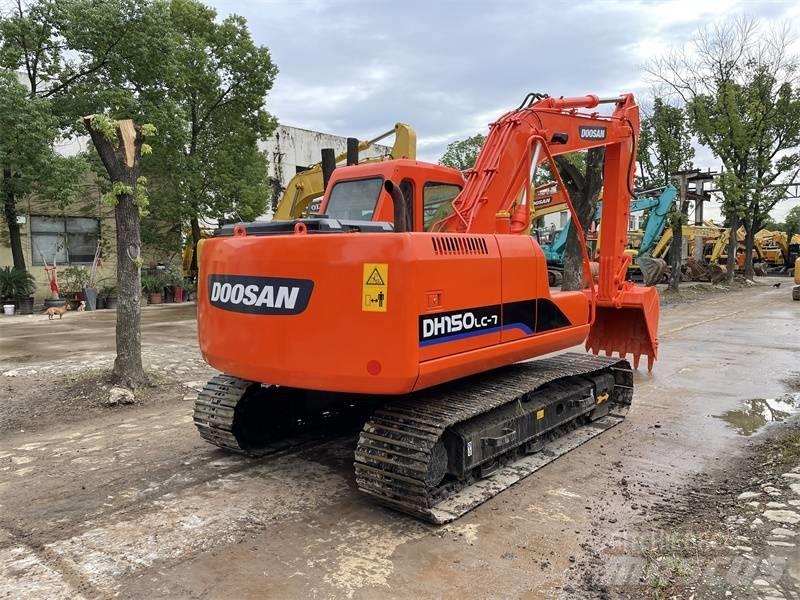 Doosan DX150 Bageri guseničari