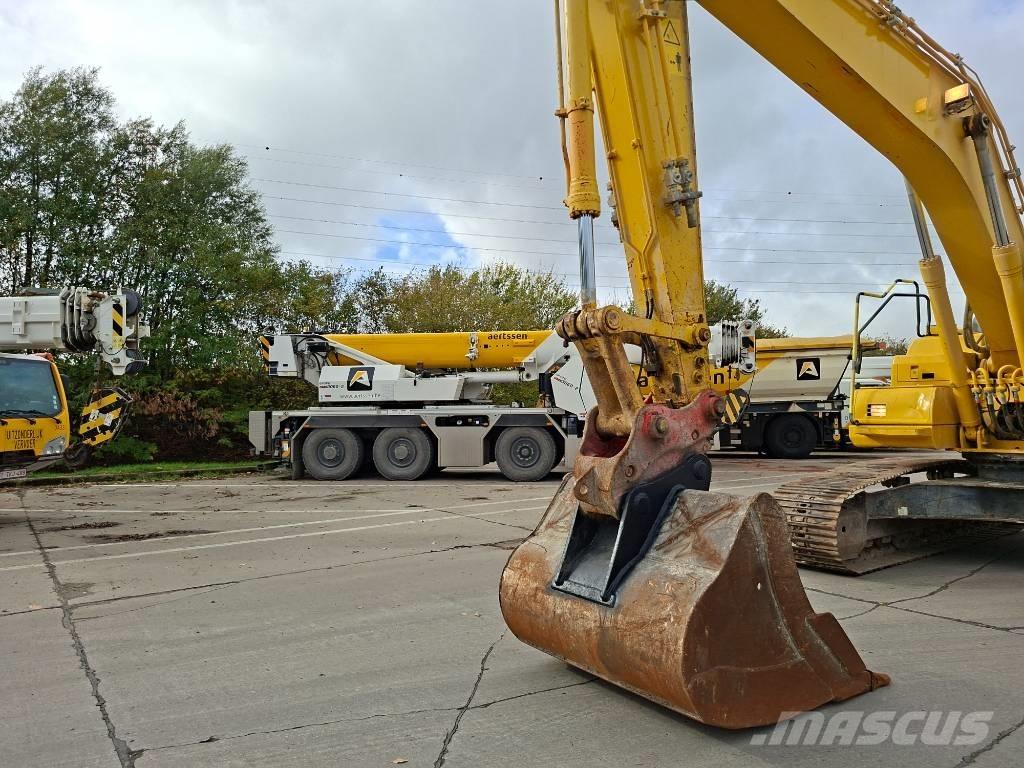 Komatsu HB 215 LC-3 Bageri guseničari
