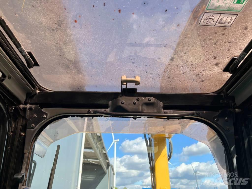 CAT 352F Bageri guseničari