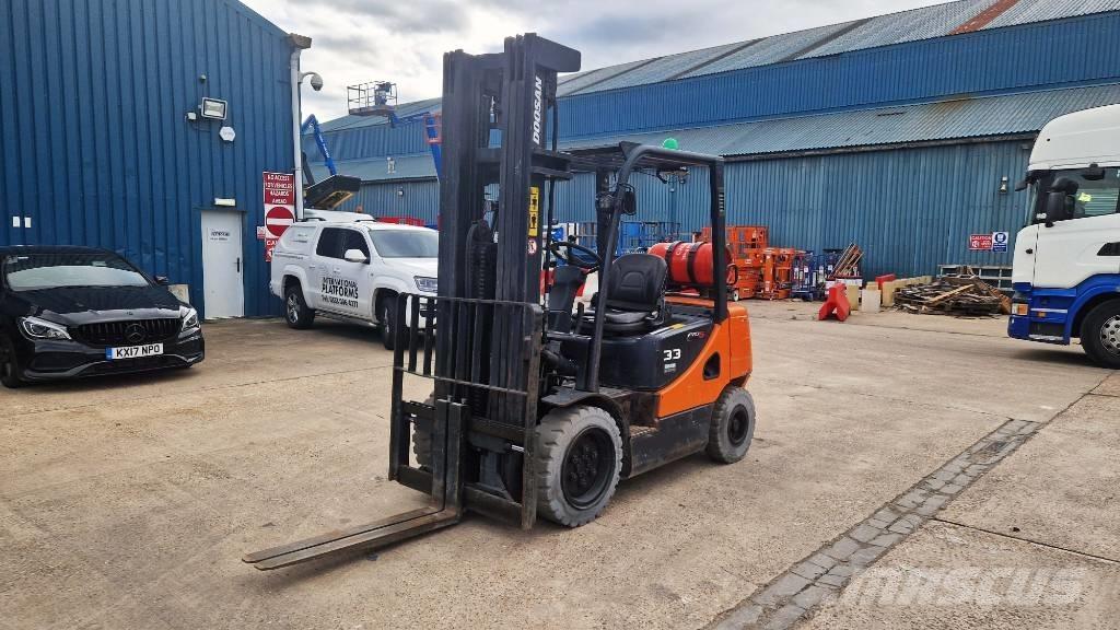 Doosan G 33 P-5 Plinski viljuškari