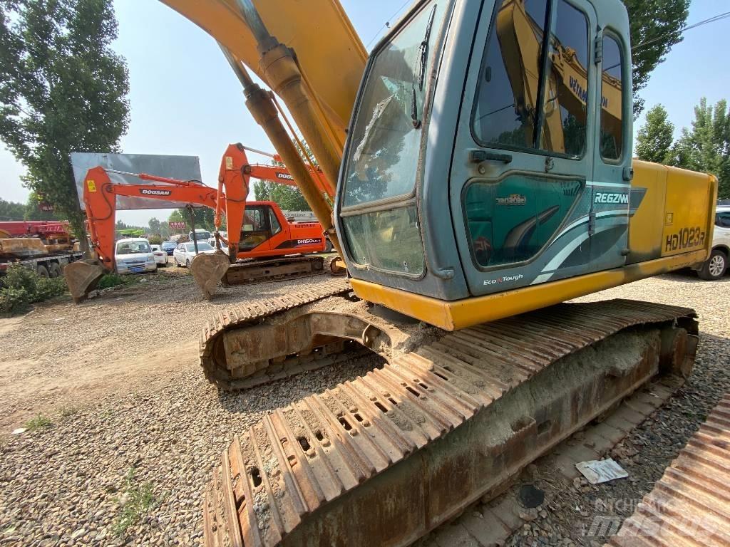 Kato HD 1023 R Bageri guseničari
