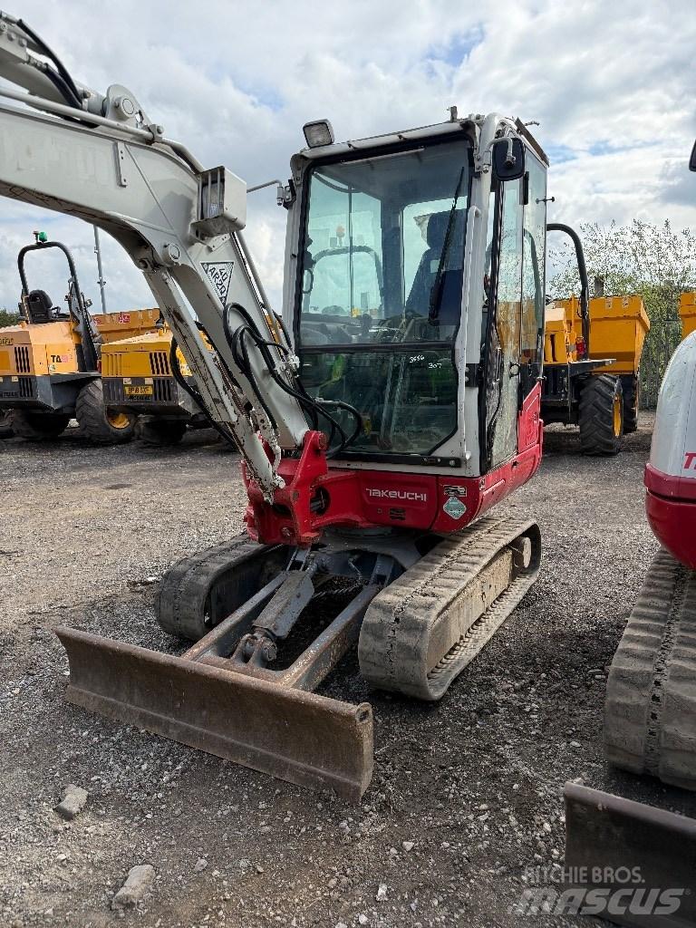 Takeuchi TB 230 Mini bageri < 7t