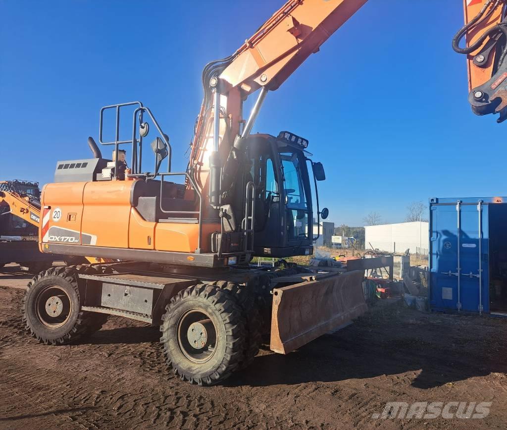 Doosan DX170W-5 Bageri točkaši