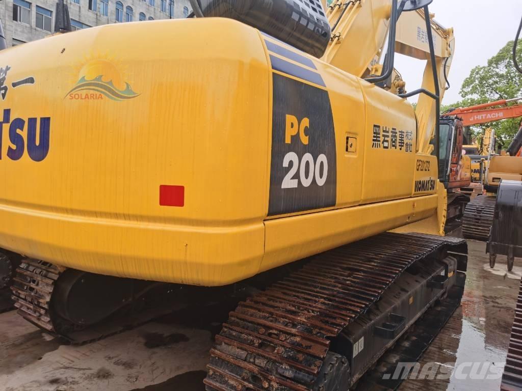 Komatsu PC 200-8 Bageri guseničari