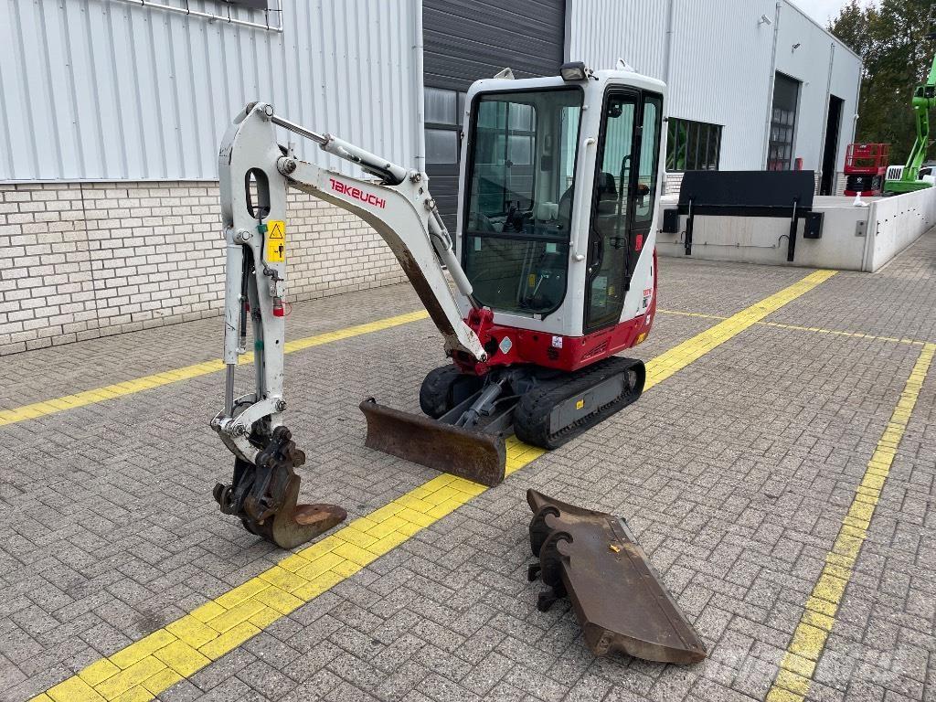 Takeuchi TB 216 Mini bageri < 7t