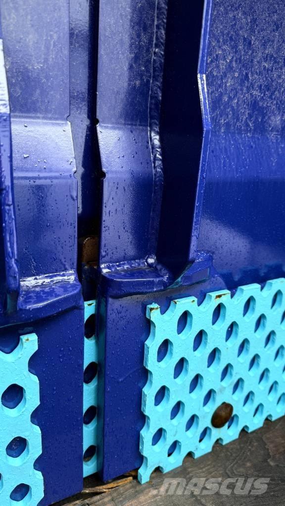  BlueBerry Lumiaurat Plugovi