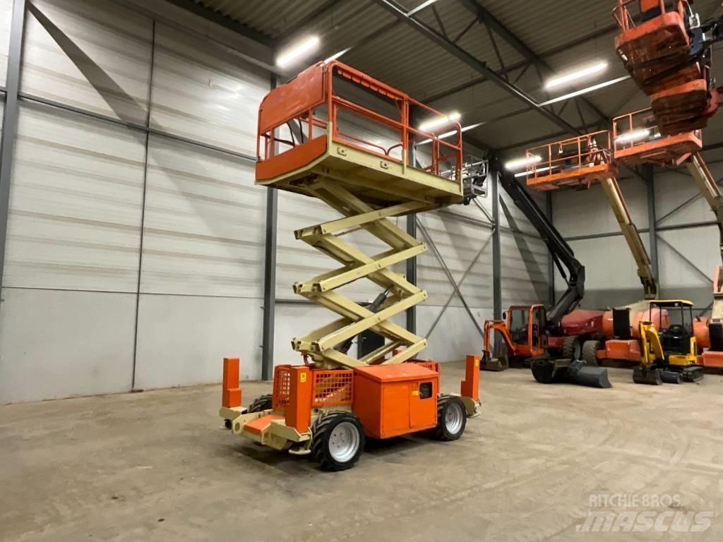 JLG 260 MRT Makazaste platforme