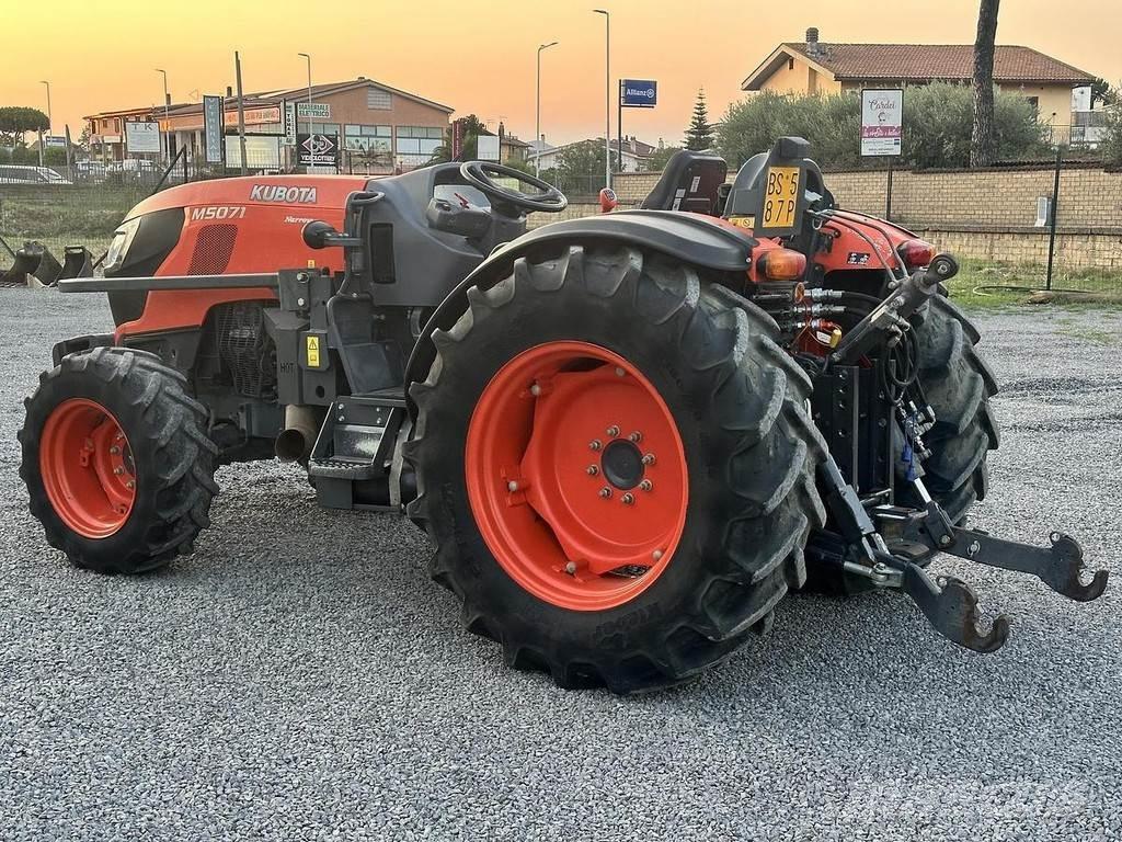 Kubota M5071N Traktori