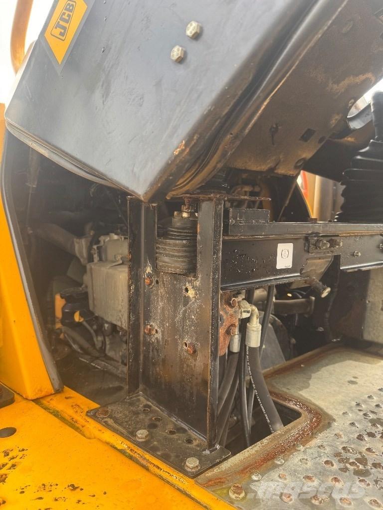 JCB 6 T-1 Damperi za gradilište