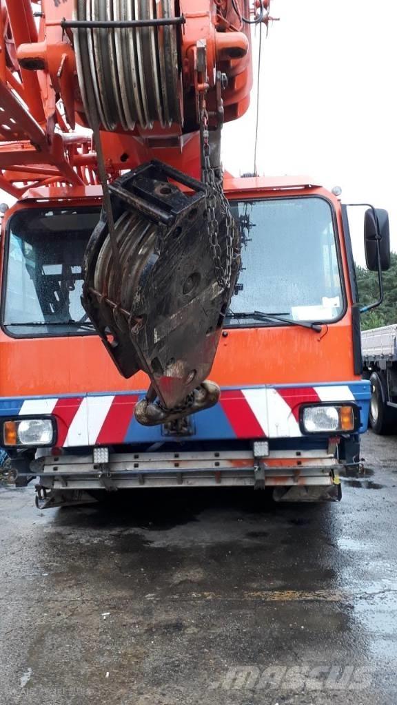 Liebherr LTM 1090-2 Polovne dizalice za sve terene