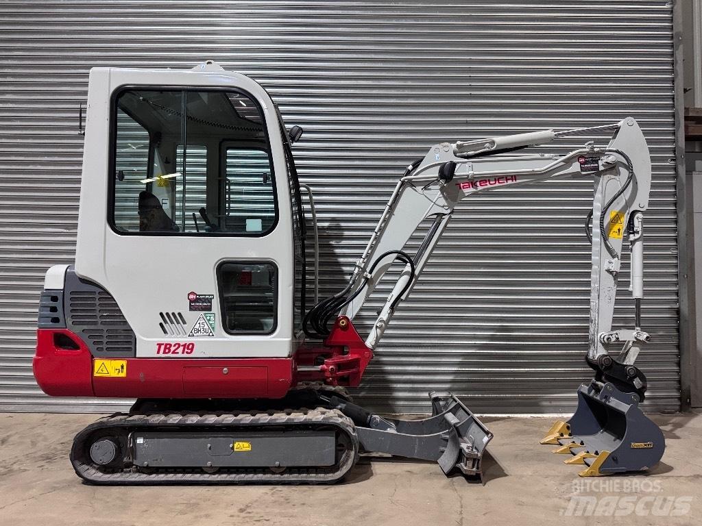 Takeuchi TB 219 Mini bageri < 7t