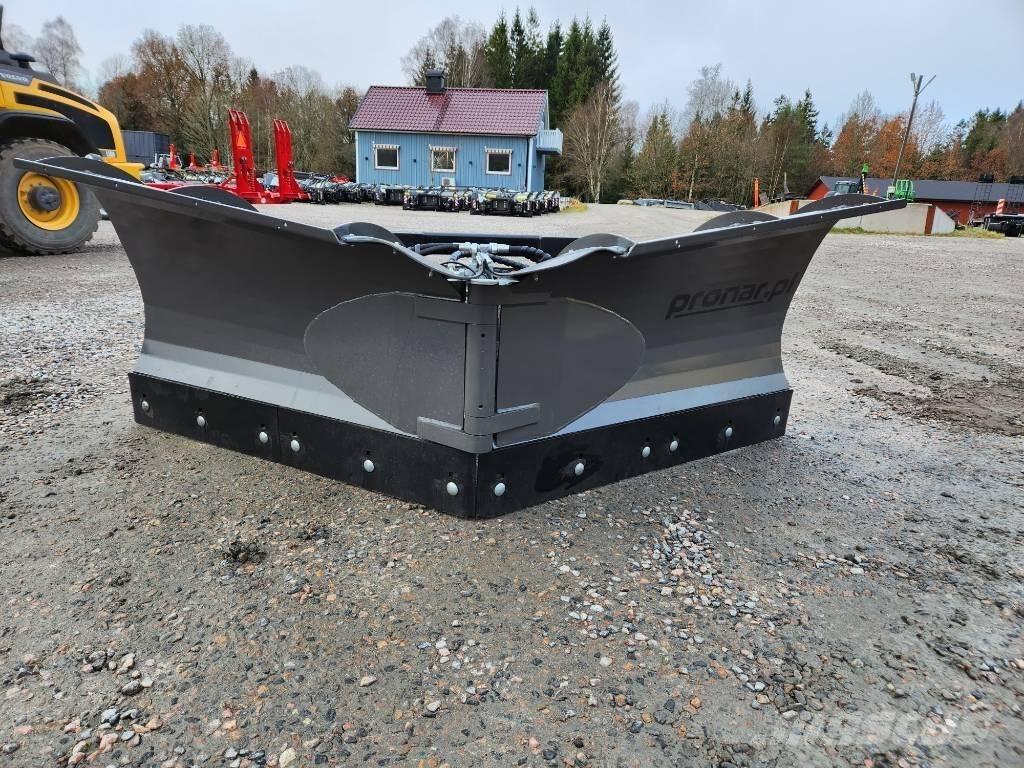 Pronar PUV 3000 M Snežne daske i plugovi