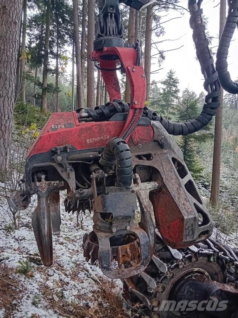 Komatsu 931 XC Harversteri