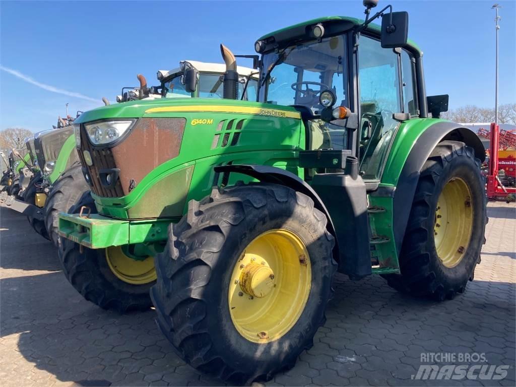 John Deere 6140 M Traktori