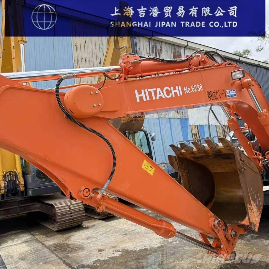 Hitachi ZX 135 Bageri guseničari