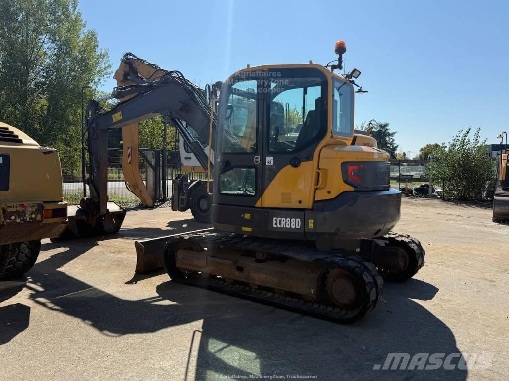 Volvo ECR 88 D Midi bageri 7t – 12t