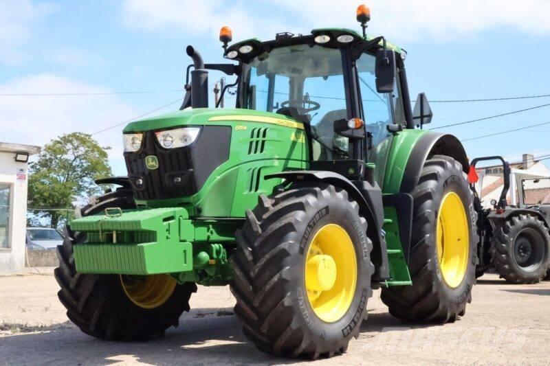 John Deere 6155 M Traktori
