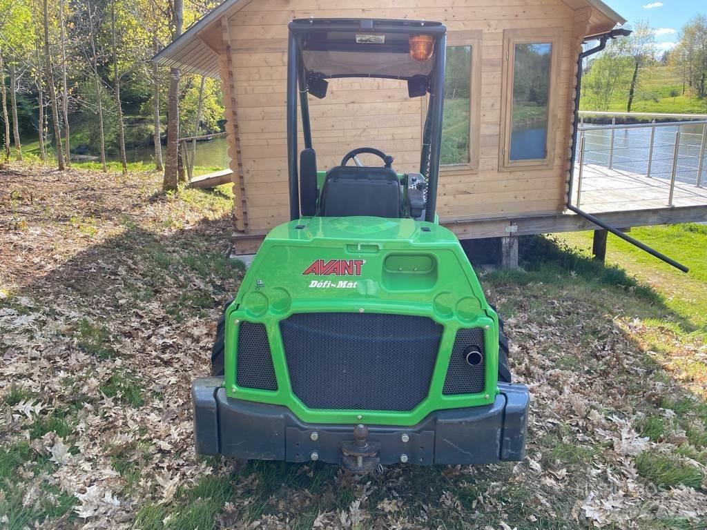 Avant 750 Mini utovarivači