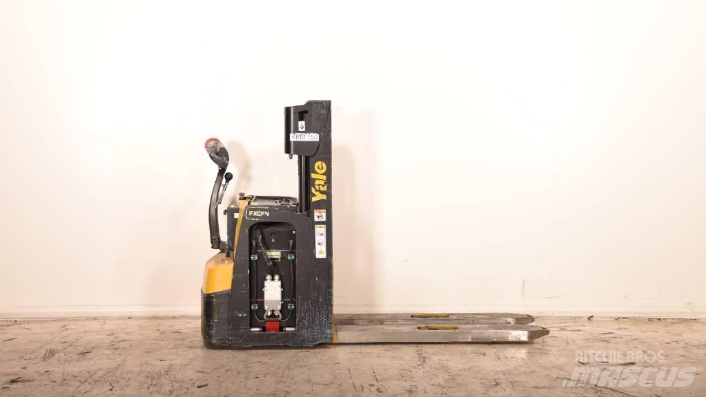 Yale MS20 Ručni električni viljuškar