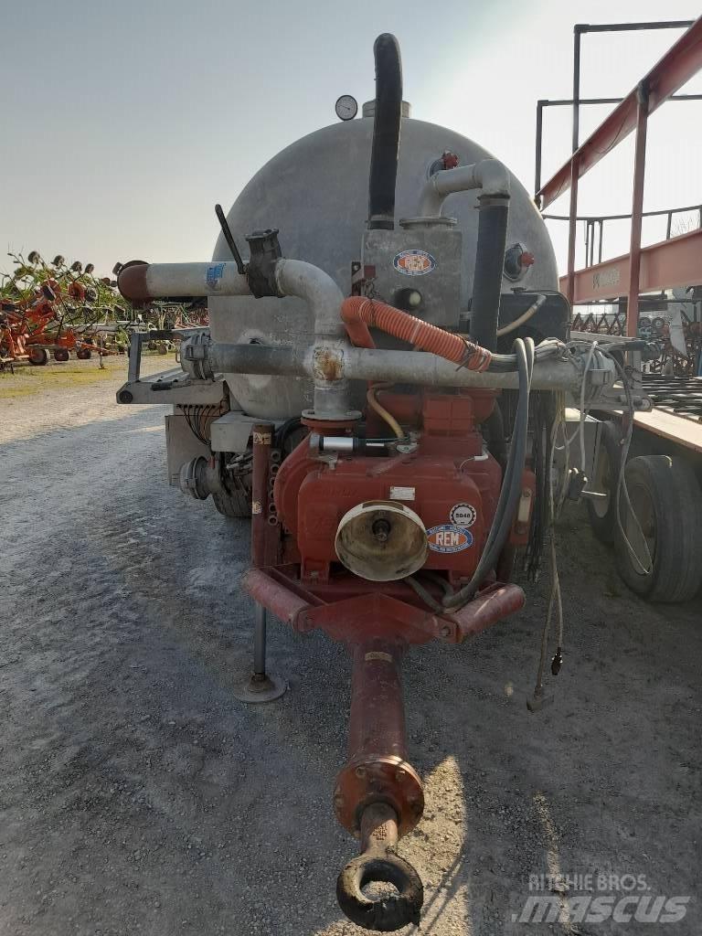REM RB100 Cisterne za djubrivo