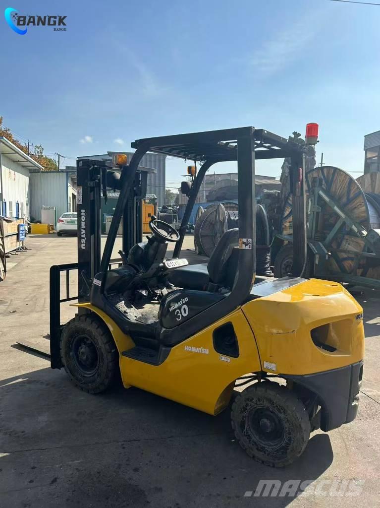 Komatsu FD 30 T-17 Dizelski viljuškari