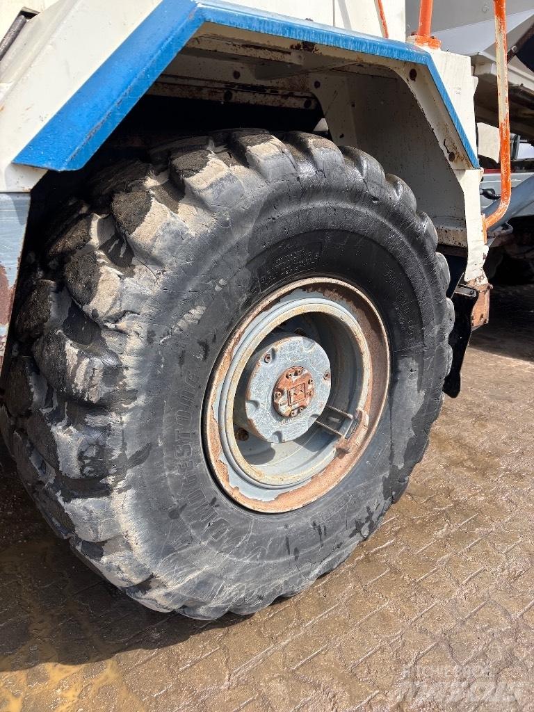 Terex TA 300 Zglobni damperi