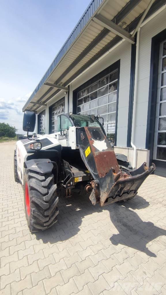 Bobcat TL 34.65 HF Poljoprivredni teleskopski utovarivači