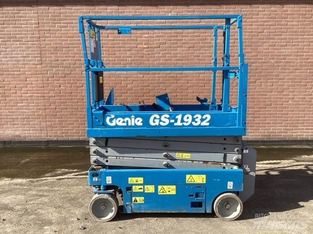 Genie GS1932 Makazaste platforme